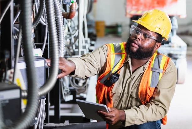 Best Electrical Troubleshooting Services  in Dyersville, IA
